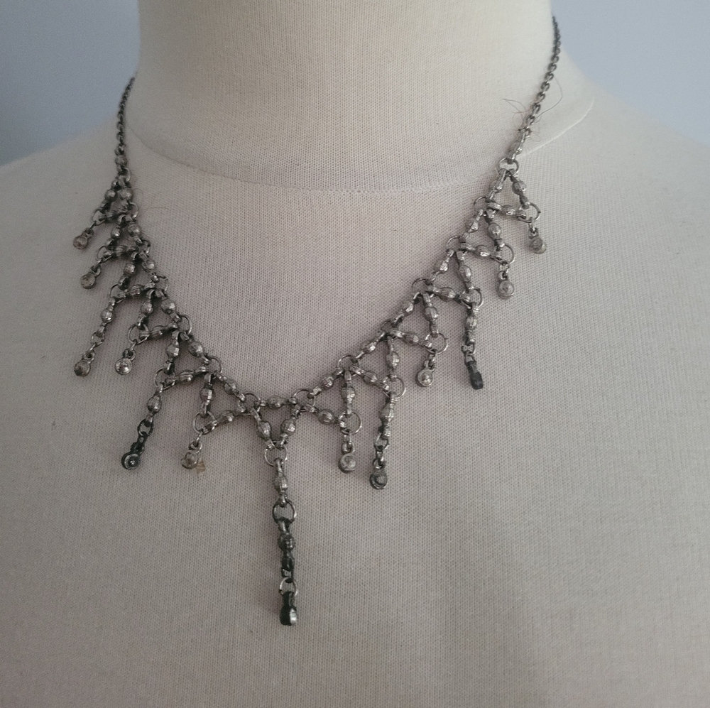 Elegant Silver Necklace